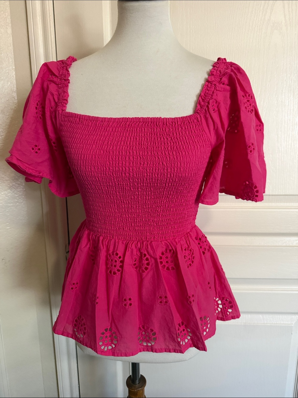 Koko & Mason Pink Smocked Eyelet Peplum Blouse Sz Small